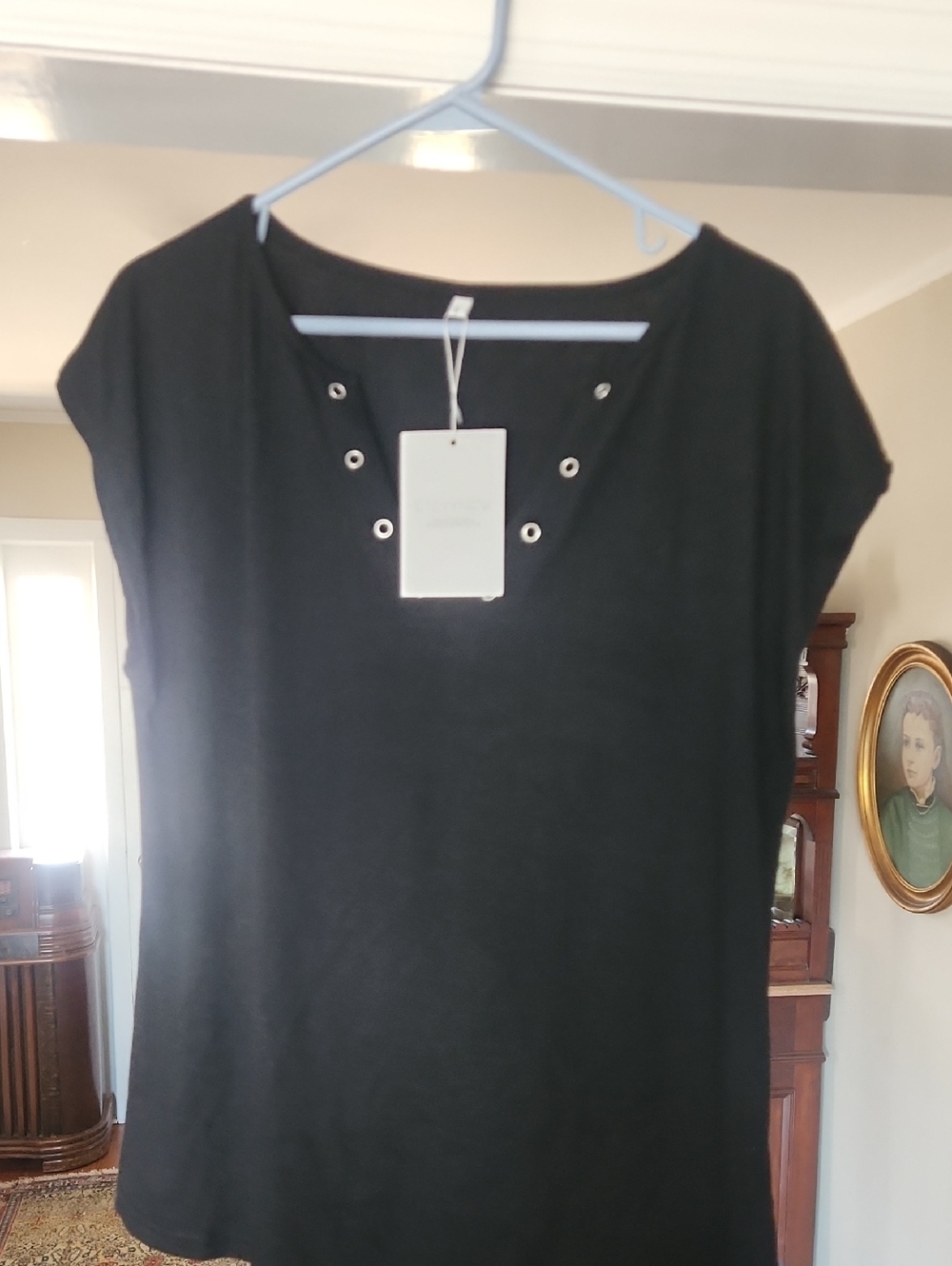 Black Short Sleeve Eyelet Trim Tee - ETCYYNEW